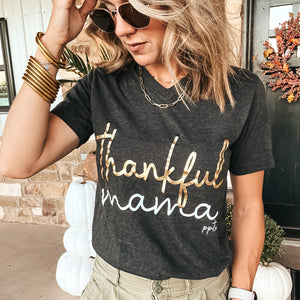 Thankful Mama Graphic T-shirt