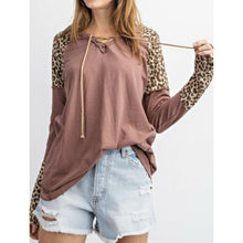 Load image into Gallery viewer, Leopard Print Knit Top